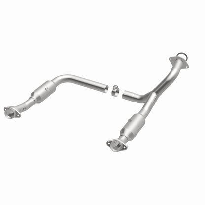MagnaFlow HM Grade Federal / EPA Compliant Direct-Fit Catalytic Converter 93627 360 Degree Image Set