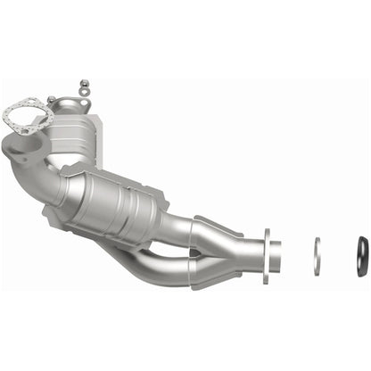 MagnaFlow Mitsubishi Montero HM Grade Federal / EPA Compliant Direct-Fit Catalytic Converter 24233 Photo - out of package