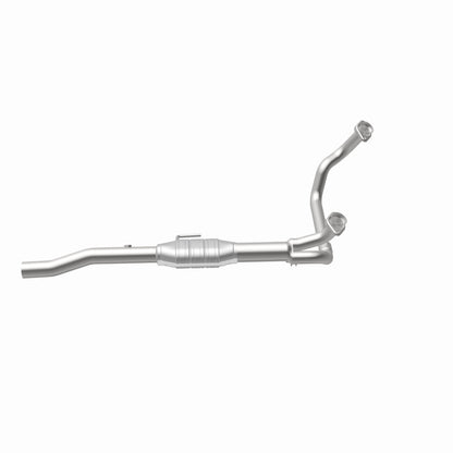 MagnaFlow Dodge Ram 1500 HM Grade Federal / EPA Compliant Direct-Fit Catalytic Converter 23500 360 Degree Image Set