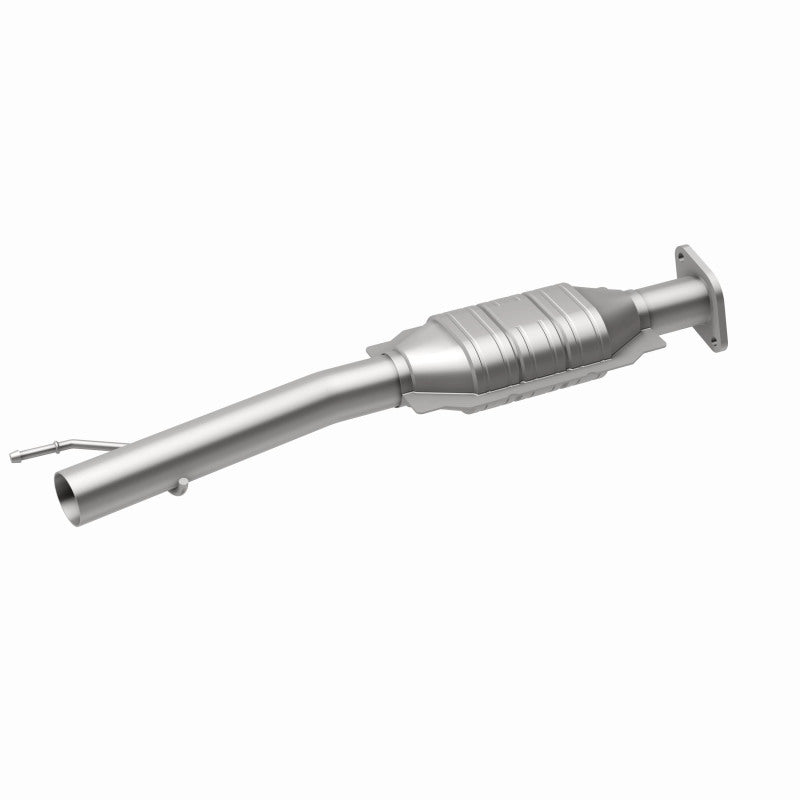 MagnaFlow HM Grade Federal / EPA Compliant Direct-Fit Catalytic Converter 24463 360 Degree Image Set