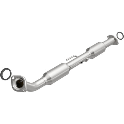 MagnaFlow Toyota Tacoma California Grade CARB Compliant Direct-Fit Catalytic Converter 5582703 Photo - Primary