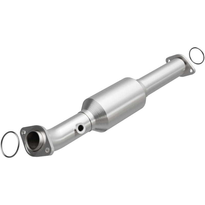 MagnaFlow Toyota Tacoma California Grade CARB Compliant Direct-Fit Catalytic Converter 5592661 Photo - Primary