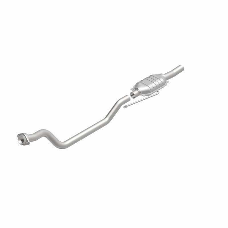 MagnaFlow Ford Standard Grade Federal / EPA Compliant Direct-Fit Catalytic Converter 93301 360 Degree Image Set