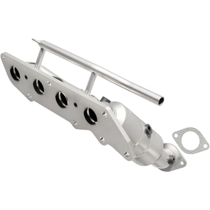 MagnaFlow Ford Focus HM Grade Federal / EPA Compliant Manifold Catalytic Converter 50390 Photo - Primary