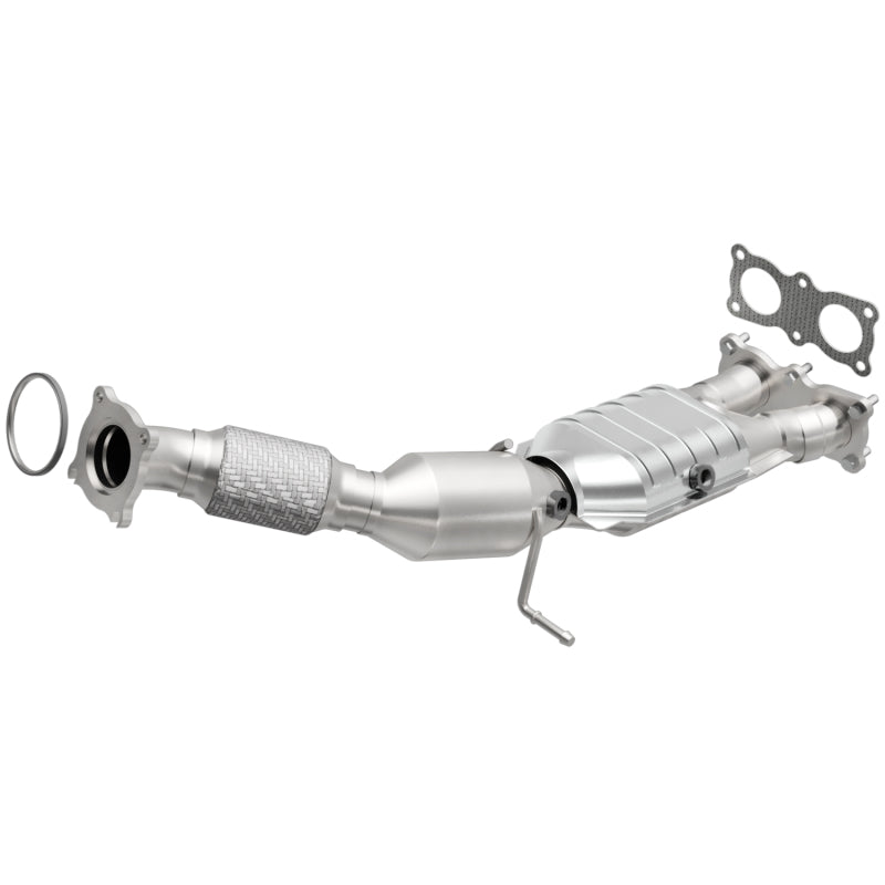 MagnaFlow Volvo OEM Grade Federal / EPA Compliant Direct-Fit Catalytic Converter 52005 Photo - Primary