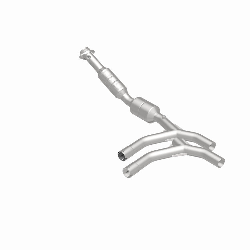 MagnaFlow Ford OEM Grade Federal / EPA Compliant Direct-Fit Catalytic Converter 51310 360 Degree Image Set