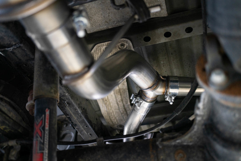 MBRP 19-20 Ford Ranger 2.3L 3in Dual Split Rear Outlet 4in OD Tips Black Coated Cat Back Exhaust S5223BLK S5223BLK Photo - Close Up