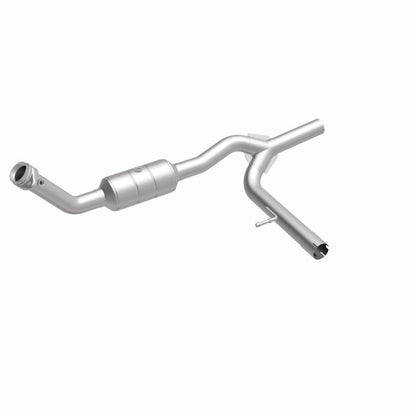 MagnaFlow Ford F-150 HM Grade Federal / EPA Compliant Direct-Fit Catalytic Converter 93124 360 Degree Image Set