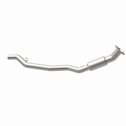 MagnaFlow California Grade CARB Compliant Direct-Fit Catalytic Converter 5561539 360 Degree Image Set