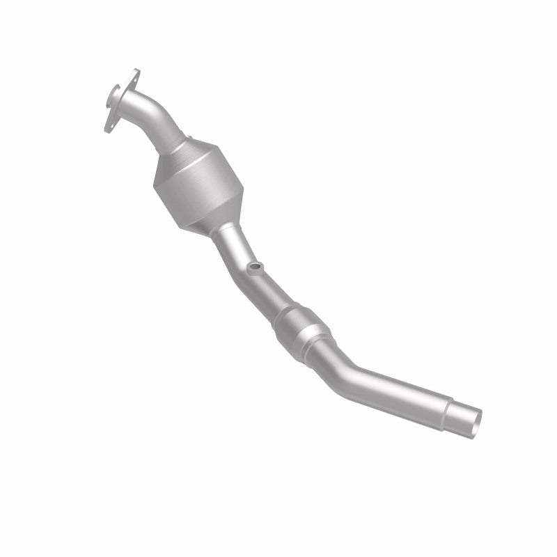 MagnaFlow Land Rover Freelander HM Grade Federal / EPA Compliant Direct-Fit Catalytic Converter 24128 360 Degree Image Set