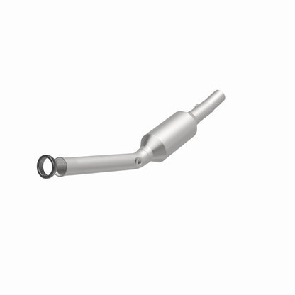 MagnaFlow OEM Grade Federal / EPA Compliant Direct-Fit Catalytic Converter 51821 360 Degree Image Set
