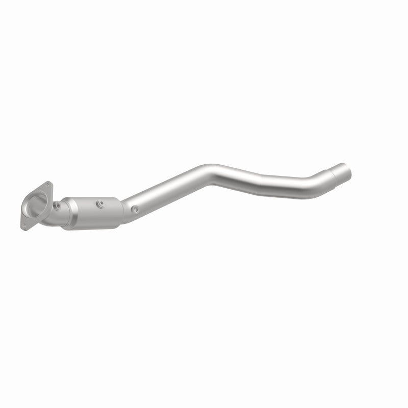 MagnaFlow OEM Grade Federal / EPA Compliant Direct-Fit Catalytic Converter 21-577 360 Degree Image Set