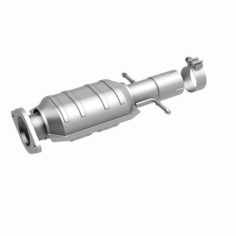MagnaFlow OEM Grade Federal / EPA Compliant Direct-Fit Catalytic Converter 51913 360 Degree Image Set