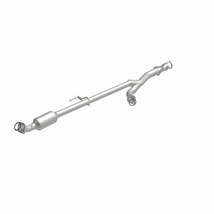 MagnaFlow Toyota Tundra OEM Grade Federal / EPA Compliant Direct-Fit Catalytic Converter 52573 360 Degree Image Set