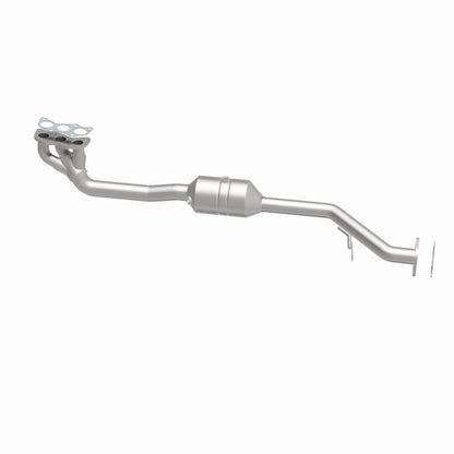 MagnaFlow Subaru OEM Grade Federal / EPA Compliant Manifold Catalytic Converter 52203 360 Degree Image Set