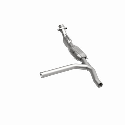 MagnaFlow Ford OEM Grade Federal / EPA Compliant Direct-Fit Catalytic Converter 51301 360 Degree Image Set