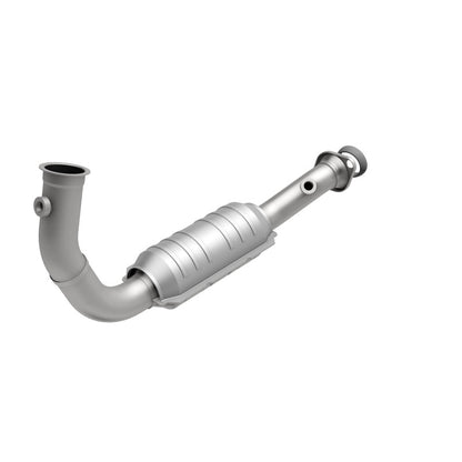 MagnaFlow Jeep Liberty OEM Grade Federal / EPA Compliant Direct-Fit Catalytic Converter 49583 360 Degree Image Set