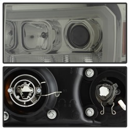 Spyder GMC Sierra 1500/2500/3500 07-13 V2 Projector Headlights - Smoke PRO-YD-GS07V2-LBDRL-SM 5083654 5083654 Photo - Unmounted