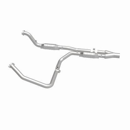 MagnaFlow Dodge OEM Grade Federal / EPA Compliant Direct-Fit Catalytic Converter 51358 360 Degree Image Set