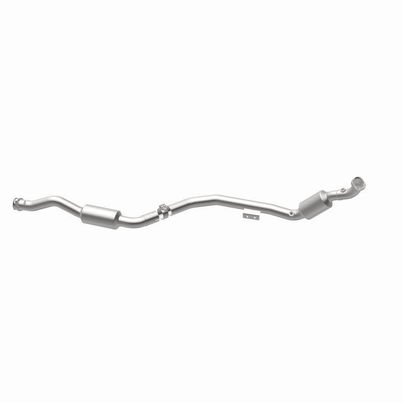 MagnaFlow Mercedes-Benz E350 California Grade CARB Compliant Direct-Fit Catalytic Converter 551639 360 Degree Image Set