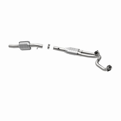 MagnaFlow Ford HM Grade Federal / EPA Compliant Direct-Fit Catalytic Converter 93381 360 Degree Image Set