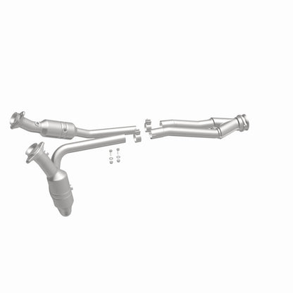 MagnaFlow Ford California Grade CARB Compliant Direct-Fit Catalytic Converter 5551436 360 Degree Image Set
