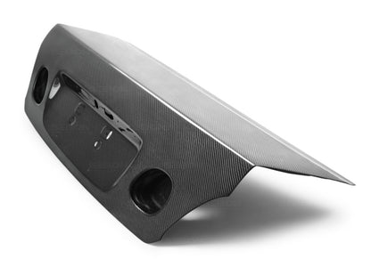 Seibon OEM-Style Carbon Fiber Trunk Lid for 1998-2005 Lexus GS300/400/430 TL9804LXGS-OE TL9804LXGS-OE Photo - Primary