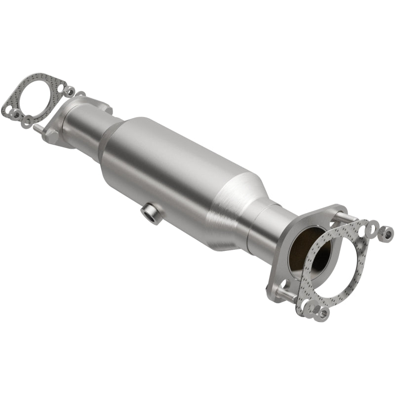 MagnaFlow Kia California Grade CARB Compliant Direct-Fit Catalytic Converter 5561714 Photo - Primary