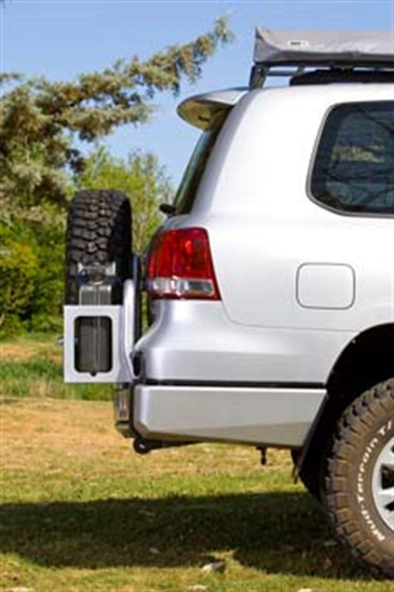 ARB Rear Bar 200 Series Blk 2007 To 10/15 5615010 5615010 Photo - lifestyle view