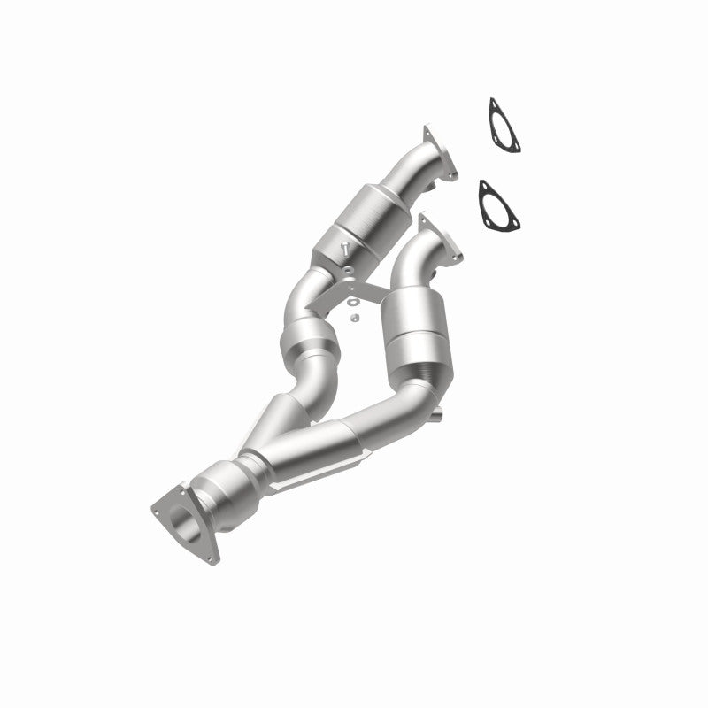 MagnaFlow OEM Grade Federal / EPA Compliant Direct-Fit Catalytic Converter 51499 360 Degree Image Set