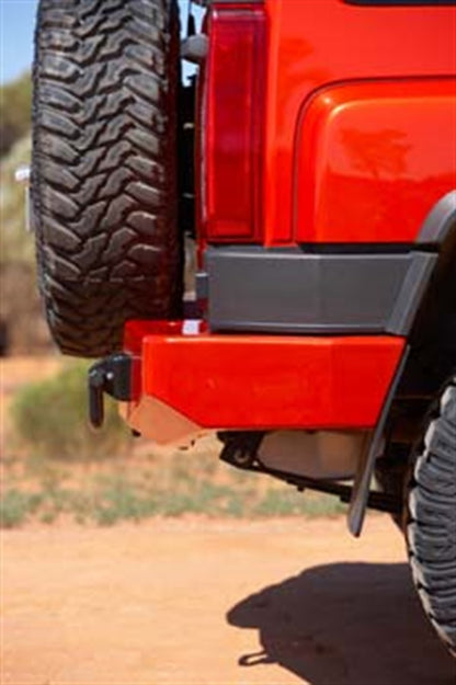 ARB Rear Bar Hummer H3 No Flr 5668020 5668020 Photo - Mounted