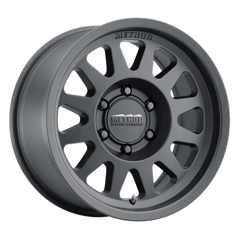 Method Race Wheels MR704 Wheel Matte Black 17x8.5 0 8x6.5 MR70478580500 Photo - Close Up