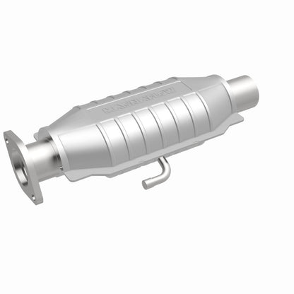 MagnaFlow Nissan D21 Standard Grade Federal / EPA Compliant Direct-Fit Catalytic Converter 23617 360 Degree Image Set