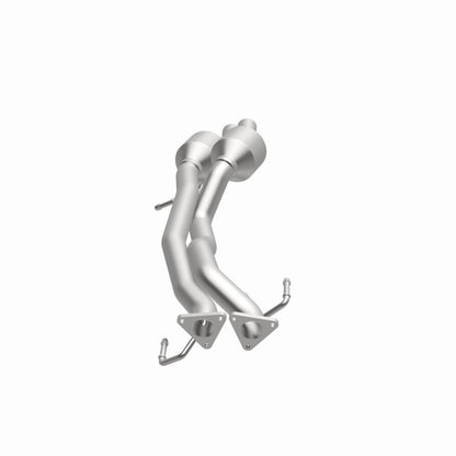 MagnaFlow OEM Grade Federal / EPA Compliant Direct-Fit Catalytic Converter 51957 360 Degree Image Set