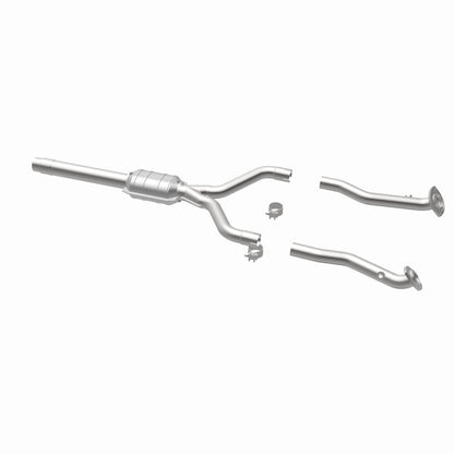 MagnaFlow Lexus LS400 HM Grade Federal / EPA Compliant Direct-Fit Catalytic Converter 26228 360 Degree Image Set