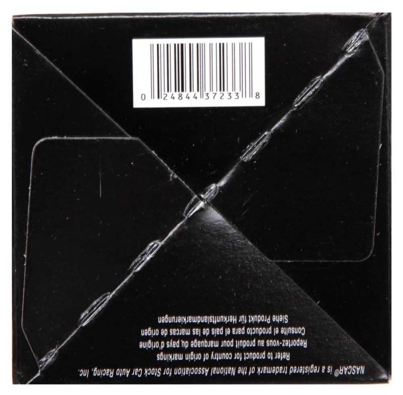 K&N Engineering Oil Filter KNEHP-7004 HP-7004 Photo - in package