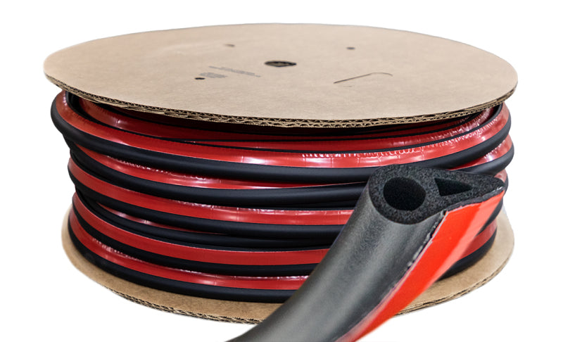 Access Accessories TRAILSEAL Tailgate Gasket Bulk Roll (200 Lin. Ft.) 30945 30945 Photo - Primary