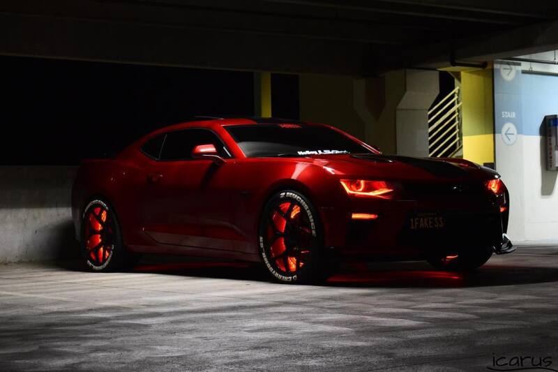 ORACLE Lighting Oracle LED Illuminated Wheel Rings - ColorSHIFT - 15in. - ColorSHIFT No Remote 4210-334 4210-334 Photo - lifestyle view