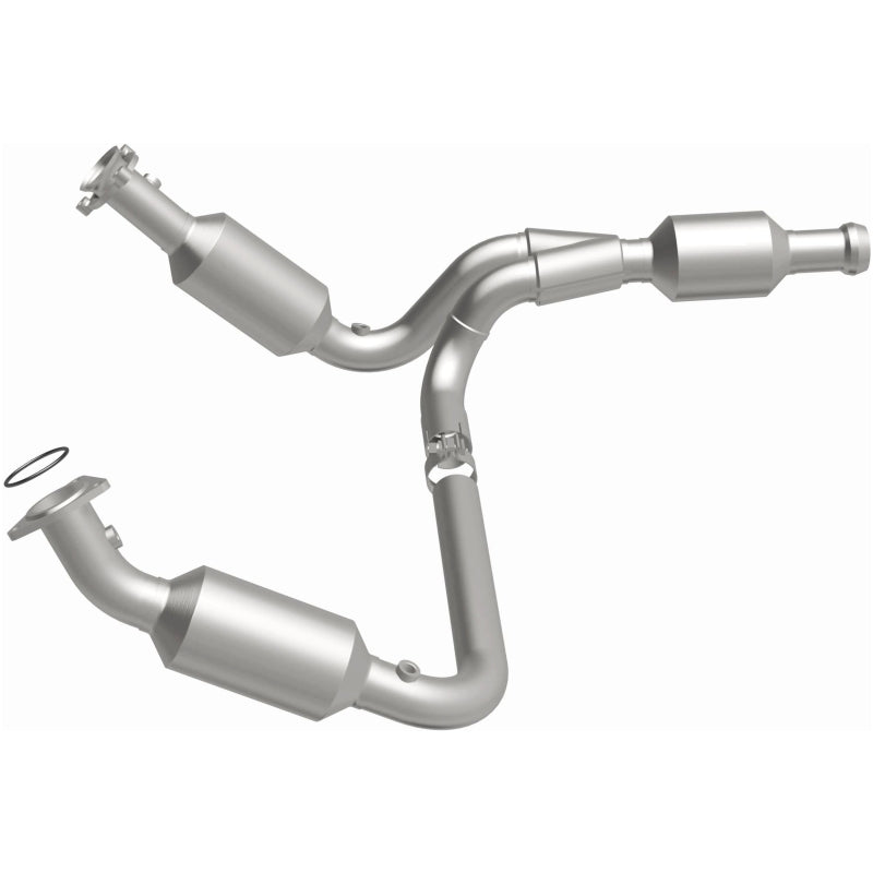 MagnaFlow California Grade CARB Compliant Direct-Fit Catalytic Converter 5582578 Photo - out of package