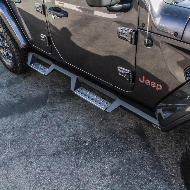 Westin HDX Stainless Drop Nerf Step Bars 56-140652 Photo - Mounted