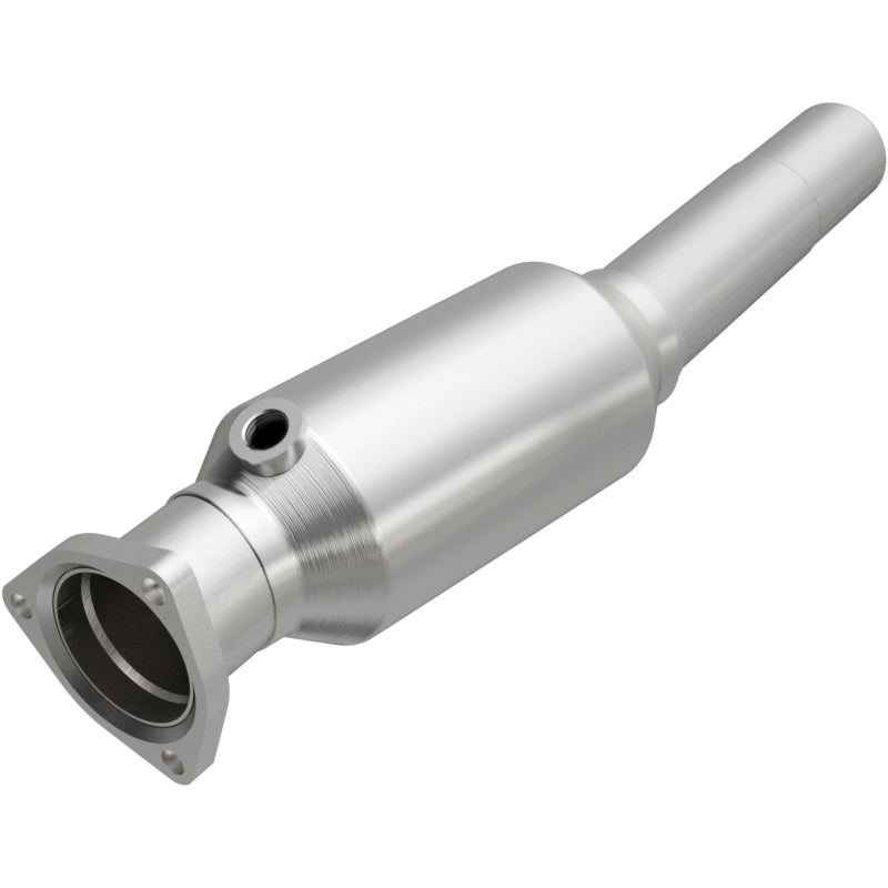 MagnaFlow Volkswagen Standard Grade Federal / EPA Compliant Direct-Fit Catalytic Converter 22915 Photo - Primary