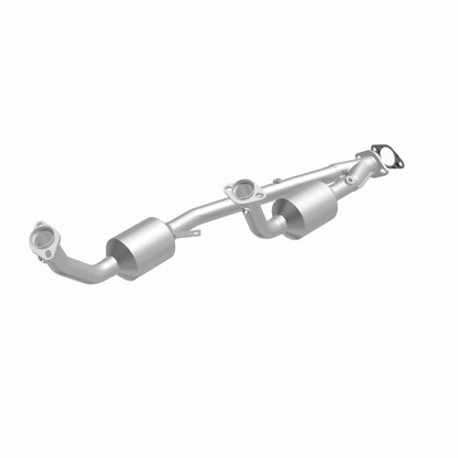 MagnaFlow Ford Windstar California Grade CARB Compliant Direct-Fit Catalytic Converter 3391353 360 Degree Image Set
