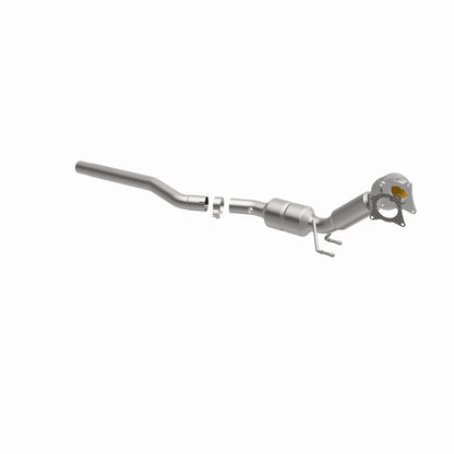 MagnaFlow Volkswagen Tiguan California Grade CARB Compliant Direct-Fit Catalytic Converter 5582408 360 Degree Image Set