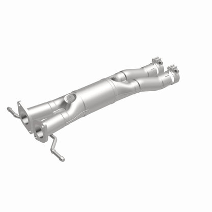 MagnaFlow OEM Grade Federal / EPA Compliant Direct-Fit Catalytic Converter 21-020 360 Degree Image Set