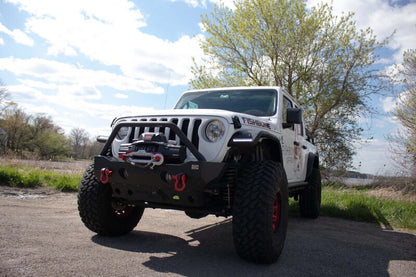 Fishbone Offroad 2018+ Jeep Wrangler JL/JLU/2020+ Gladiator JT  Alum Front Fender Flares  - Black FB33455F FB33455F Photo - lifestyle view