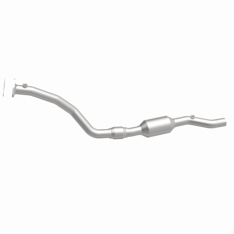 MagnaFlow Audi A6 HM Grade Federal / EPA Compliant Direct-Fit Catalytic Converter 24123 360 Degree Image Set