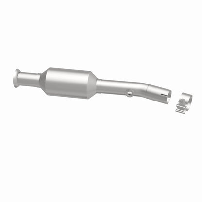 MagnaFlow OEM Grade Federal / EPA Compliant Direct-Fit Catalytic Converter 21-288 360 Degree Image Set