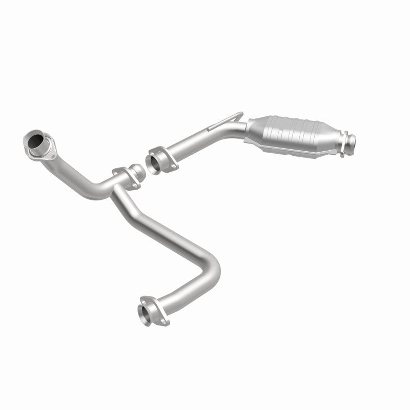 MagnaFlow Standard Grade Federal / EPA Compliant Direct-Fit Catalytic Converter 93360 360 Degree Image Set