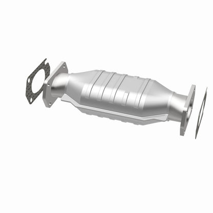 MagnaFlow Standard Grade Federal / EPA Compliant Direct-Fit Catalytic Converter 93940 360 Degree Image Set