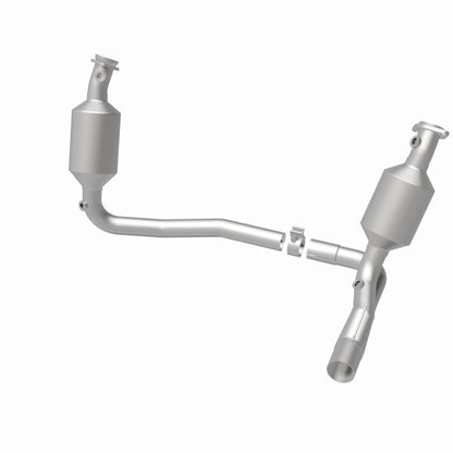 Magnaflow 2004 Dodge Dakota 4.7L Direct Fit Catalytic Converter 4651658 4651658 360 Degree Image Set